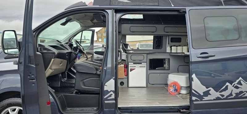 FORD TRANSIT CUSTOM
