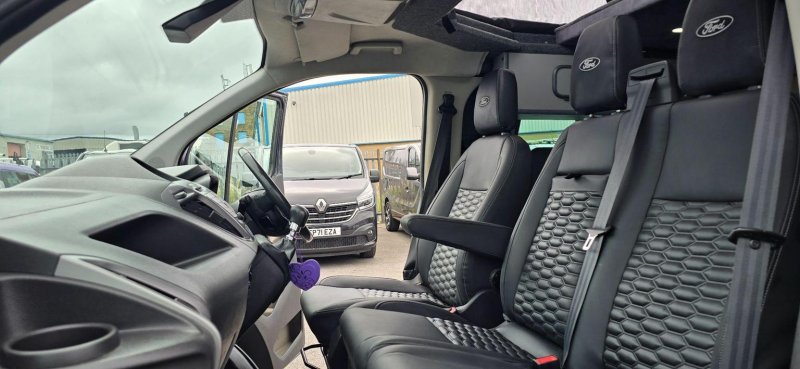 FORD TRANSIT CUSTOM